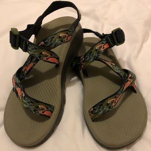 Flamingo Gray Chacos